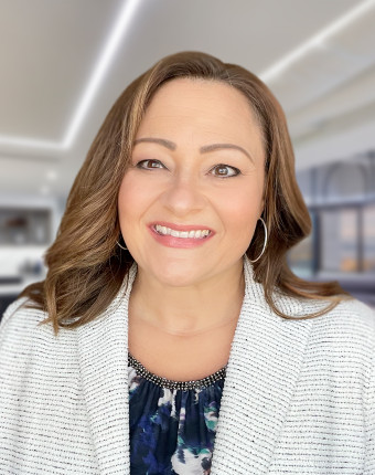 Angela Thomas
